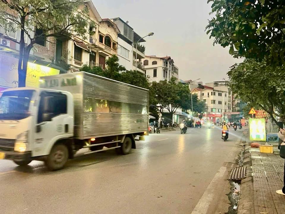 Đất phân lô đường Chiến Thắng, Văn Quán 70m² giá nhỉnh 23 tỷ - Cơ hội đầu tư hấp dẫn!