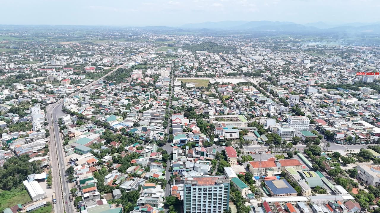 Đất nền Mặt tiền Nguyễn Du Quảng Ngãi 200m² giá 5 tỷ - Cơ hội đầu tư lý tưởng!