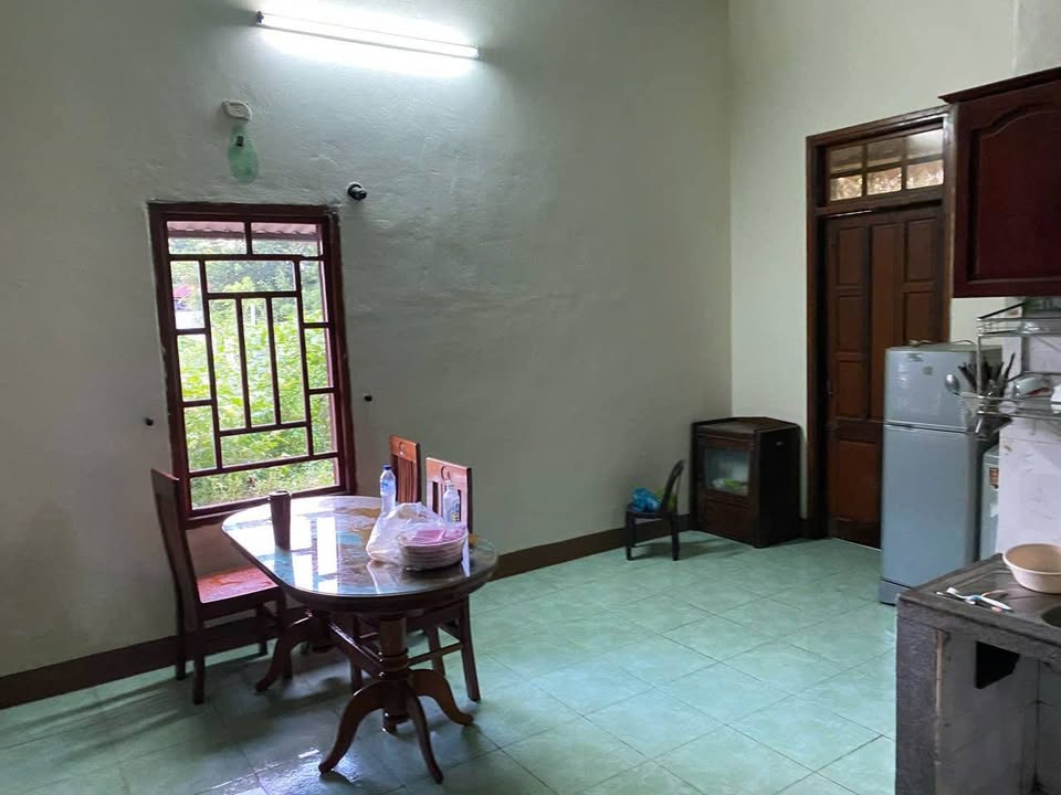 Nhà cấp 4 cho thuê hẻm Hoàng Hoa Thám - Nghĩa Lộ 3 triệu/tháng - Đầy đủ nội thất