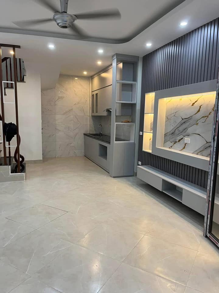 Nhà 5 tầng tại Đại Mỗ, 34m² giá 7 tỷ - Tiềm năng sinh lời cao!
