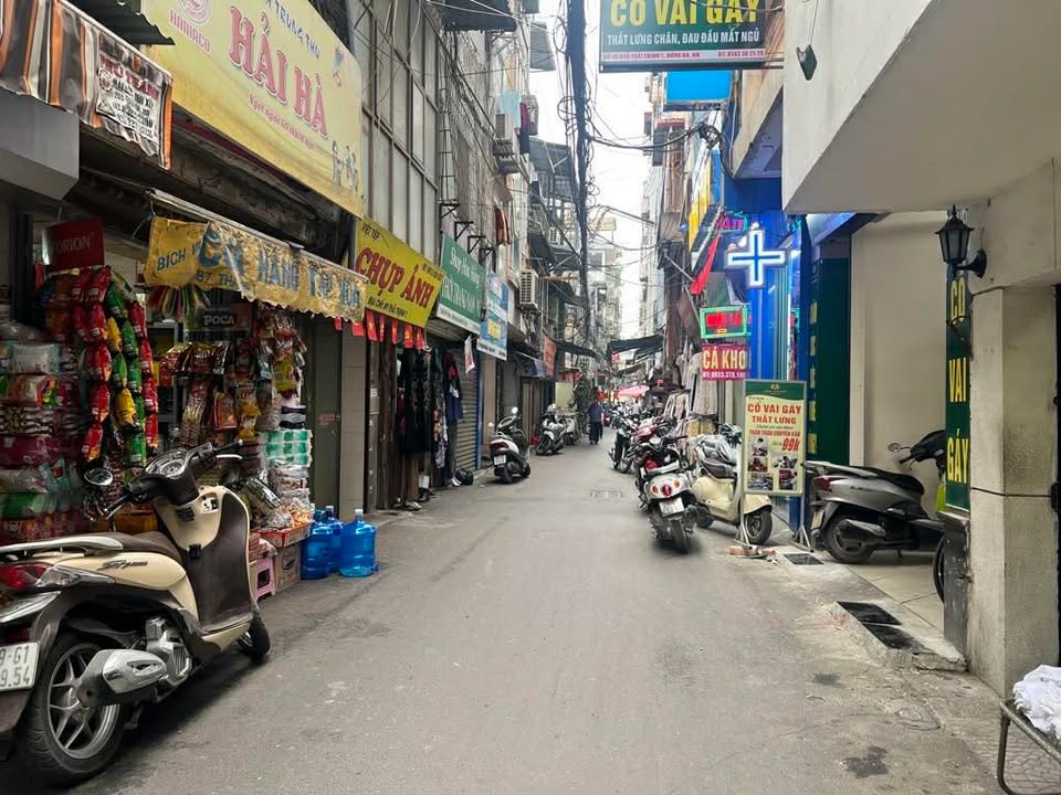 Nhà 7 tầng Thái Thịnh 51m² giá 12.9 tỷ - Ô tô vào tận nhà, kinh doanh ngay!