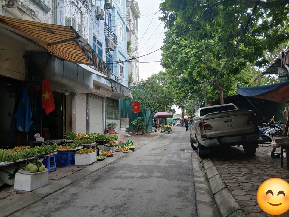Nhà 3 tầng Phú Đô 50m² giá 11.2 tỷ - Kinh doanh sầm uất, ô tô tránh!