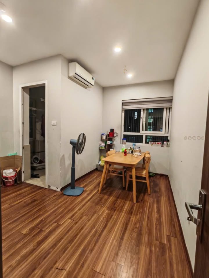 Căn hộ Vimeco Nguyễn Chánh 151m² giá 8 tỷ - Sẵn sàng vào ở ngay!