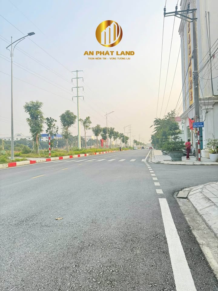 Đất mặt kênh đô Thiên Lê Thánh Tông 75m² giá 10 tỷ - Đầu tư sinh lời ngay!