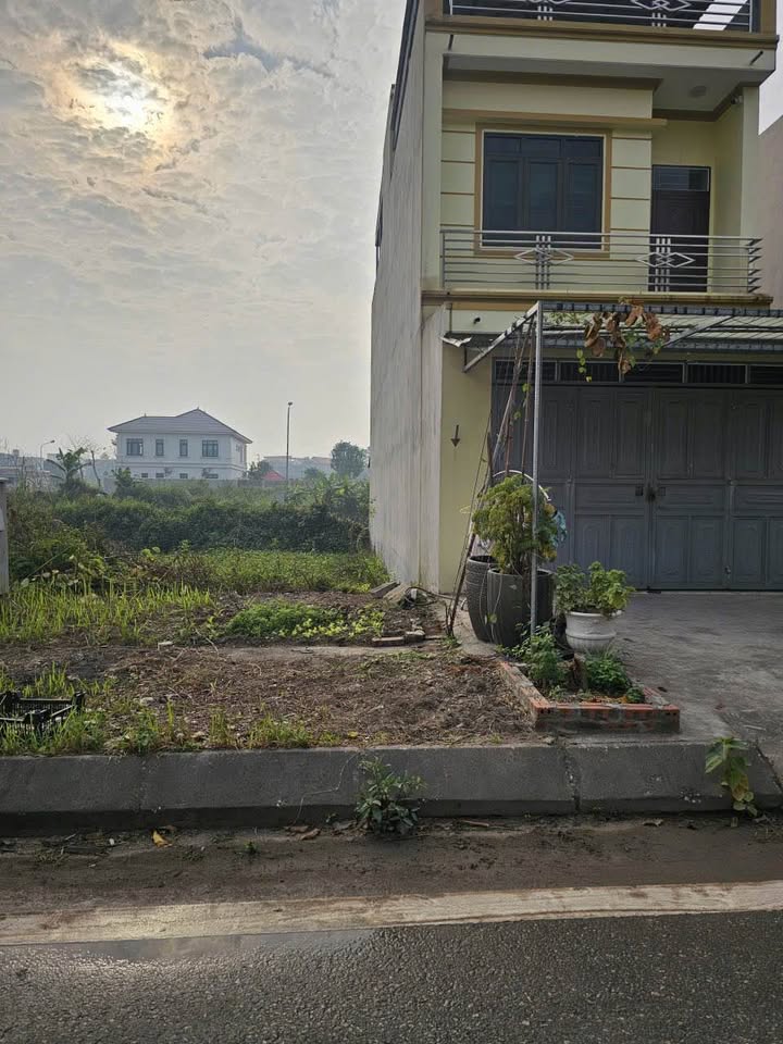 Đất nền khu đô thị Xuân Viên 2, Mạo Khê 95m² giá chỉ 2 tỷ - Vị trí kinh doanh đắc địa!