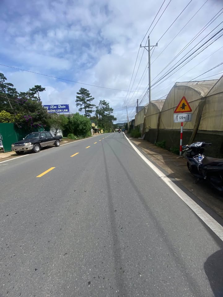 Nhà Vạn Thành, Đà Lạt 155m² giá 2.5 tỷ - Khu dân cư yên tĩnh!