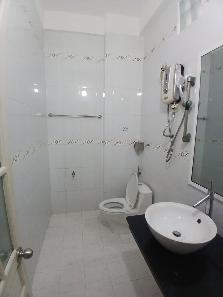 Nhà cho thuê kiệt Trần Duy Chiến, Đà Nẵng 65m² - Giá chỉ 5 triệu/tháng!