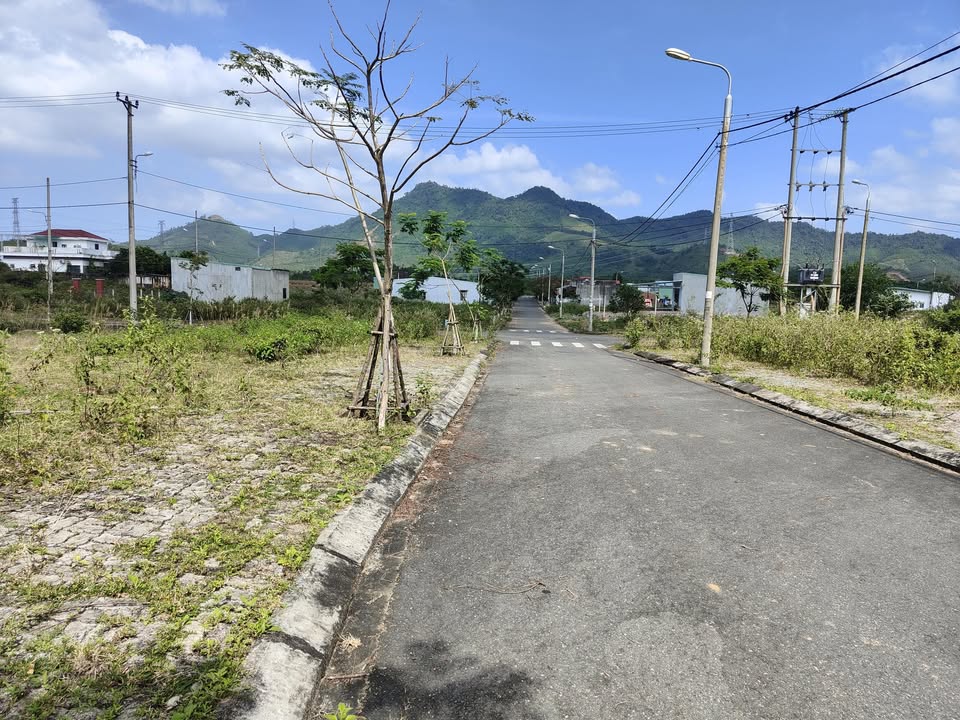 Đất nền Nhà vườn Hòa Ninh Đà Nẵng 90m² giá 1.9 tỷ - Cơ hội đầu tư lý tưởng!