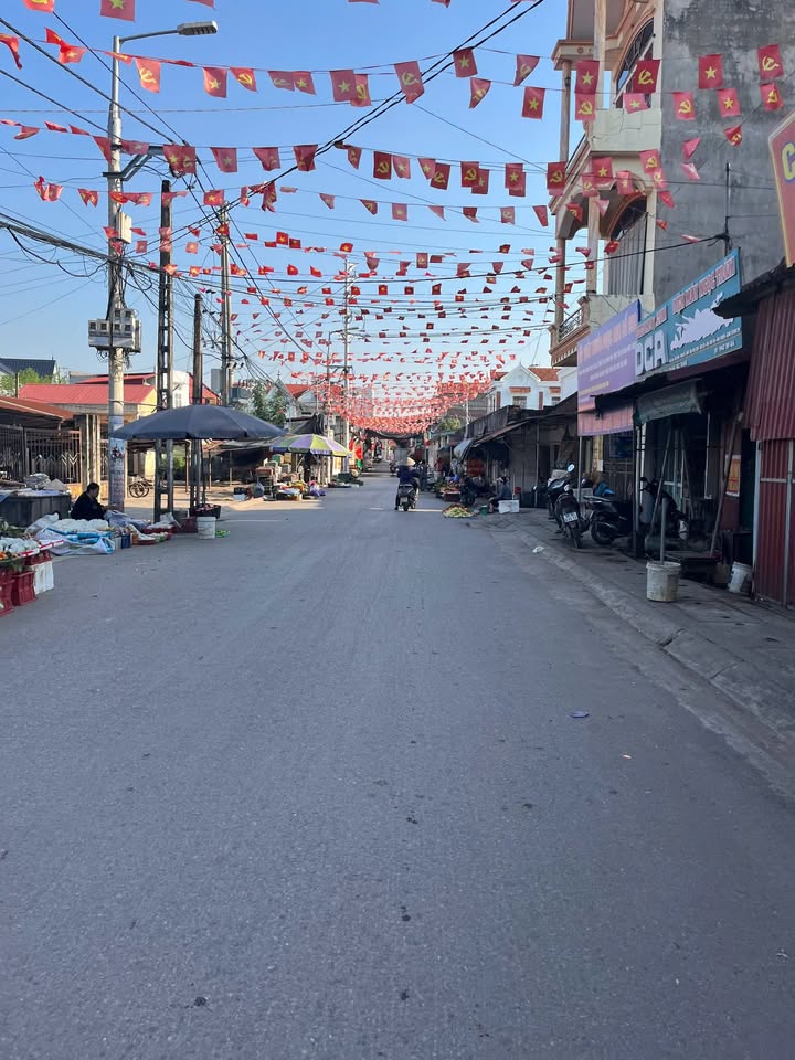 Đất thổ cư Tân Văn 2, Lạng Giang 156m² giá 2 tỷ - Vị trí đắc địa gần chợ