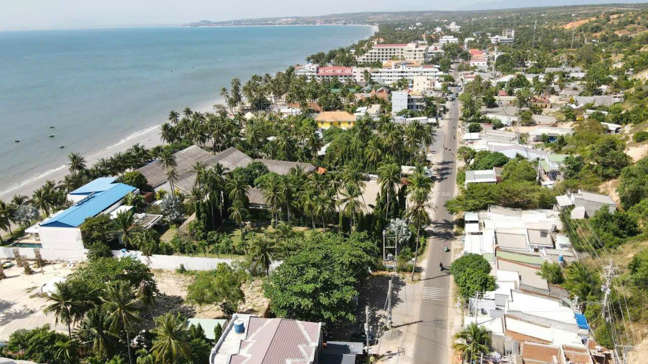 Đất mặt tiền biển Nguyễn Đình Chiểu Phan Thiết 1000m² giá thương lượng - Cơ hội đầu tư tuyệt vời!