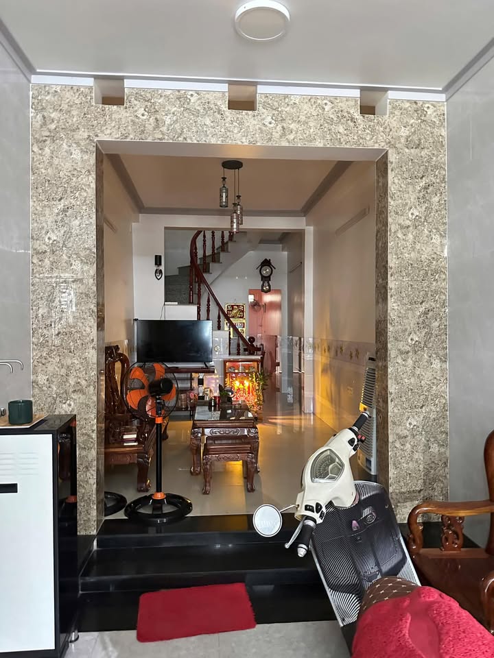 Nhà bán Phan Thiết 36m² giá 1.75 tỷ - Mặt tiền đường Thái Phiên gần chợ lớn