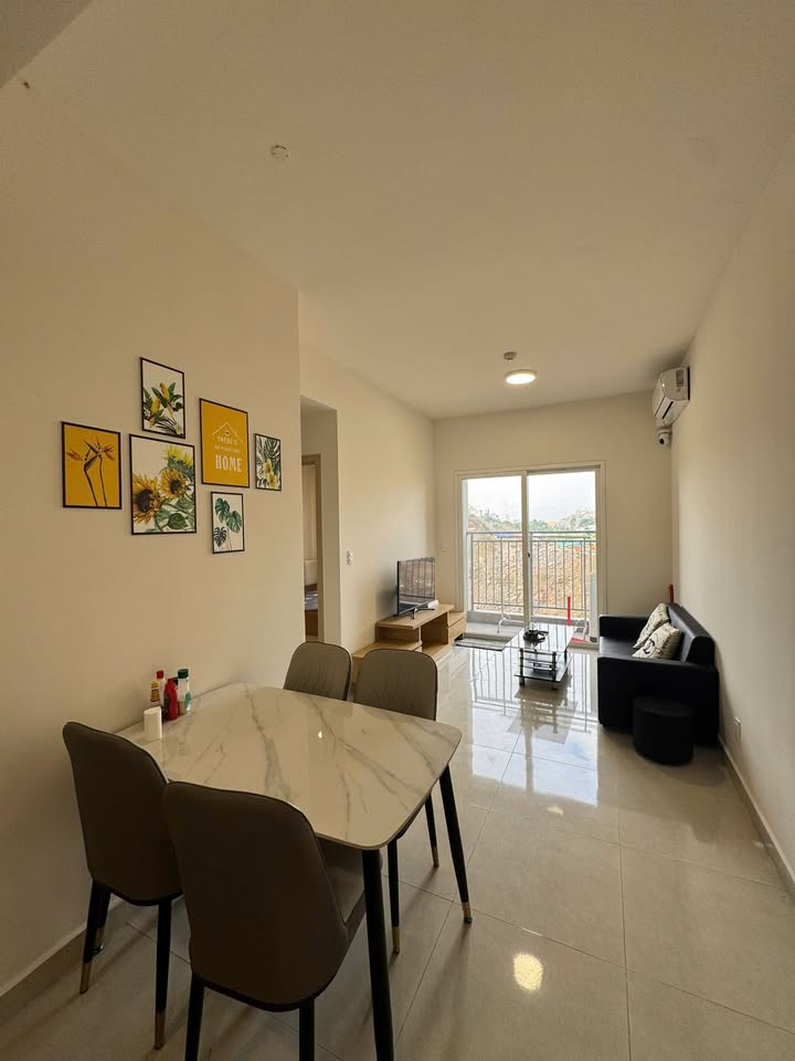 Căn hộ 2PN 2WC cho thuê tại Dragon Castle Hạ Long giá chỉ 5 triệu - Thiết kế thoáng mát, vào ở ngay!