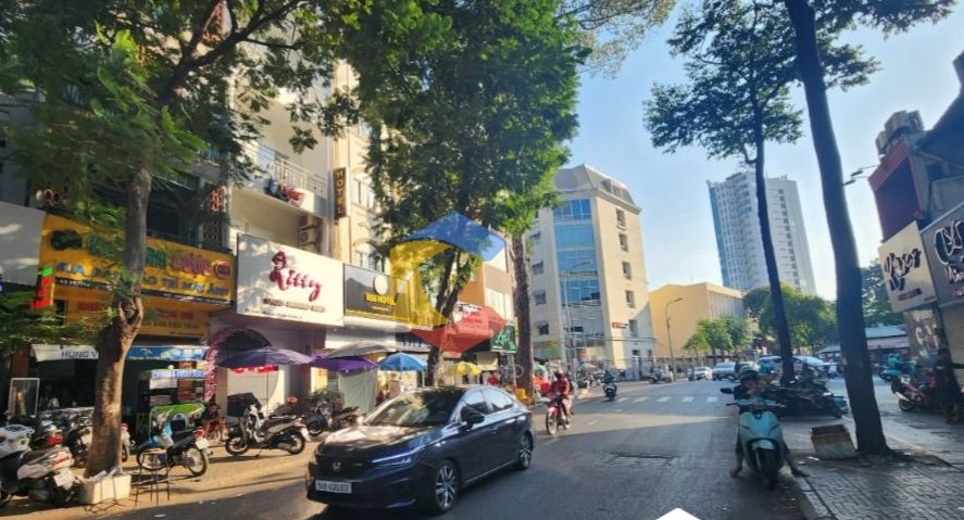 Cho thuê nhà mặt phố Huỳnh Thúc Kháng - Đống Đa 60m² giá 85 triệu - Kinh doanh sầm uất!