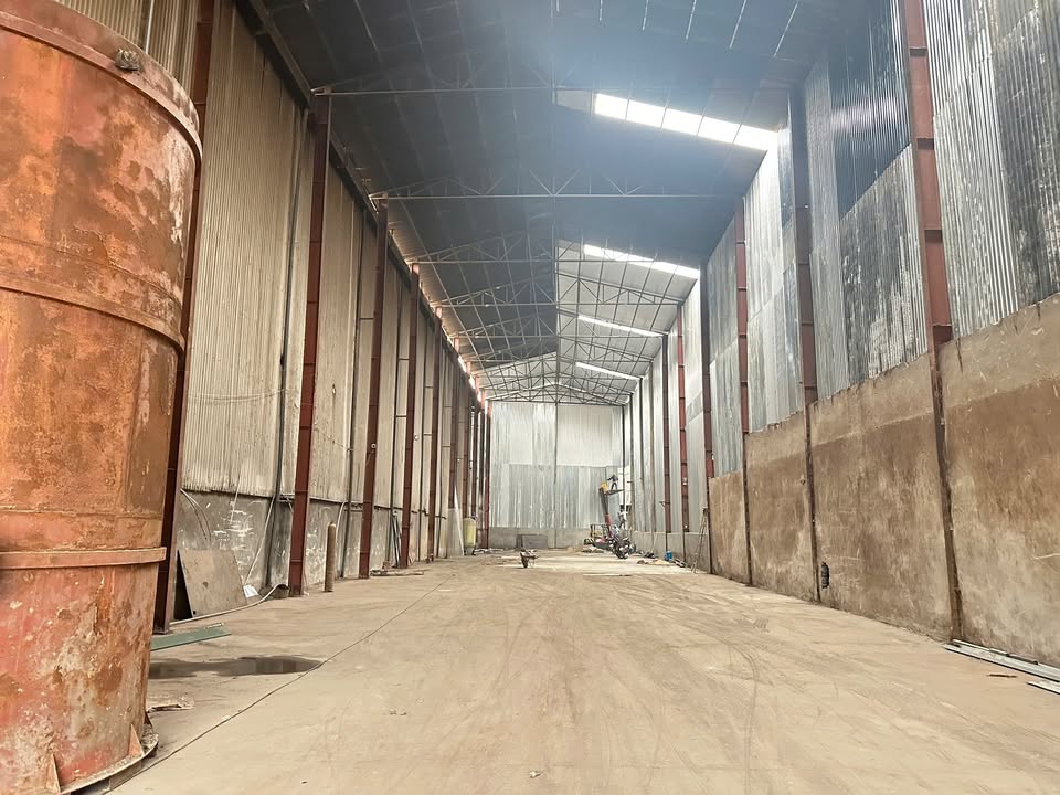 Kho xưởng cho thuê tại KCN 2 Phong Khê, Bắc Ninh 1000m² giá 40 triệu - Phù hợp cho mọi ngành nghề!