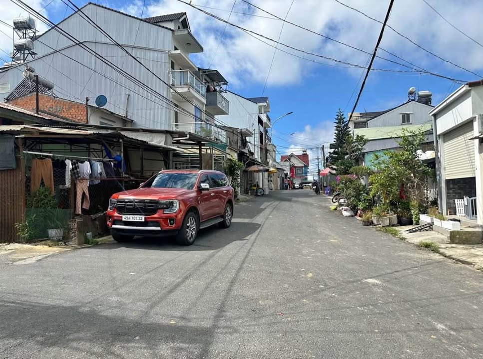 Đất 2 mặt tiền Nguyễn Trung Trực, Đà Lạt 122.9m² giá 9.5 tỷ - View đẹp cả thành phố!