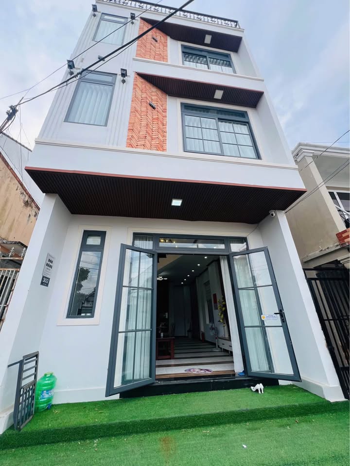 Nhà xinh Phường 2 Đà Lạt 60m² giá 6.7 tỷ - Dòng tiền ổn định 15 triệu/tháng!