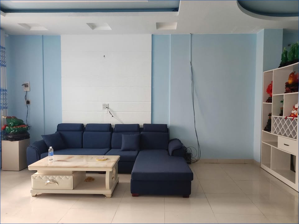 Nhà 3 tầng Đà Lạt - 75m² giá 5 tỷ - Ô tô vào tận nhà!