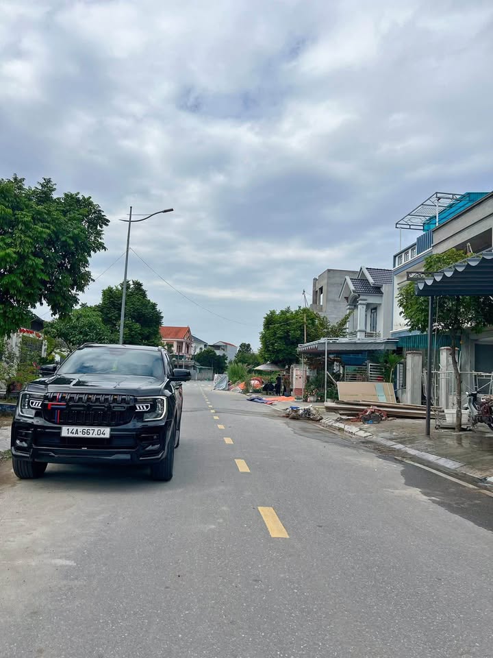 FrontHouse Hải Xuân Móng Cái 100m² giá 3 tỷ - Tiềm năng phát triển cao!