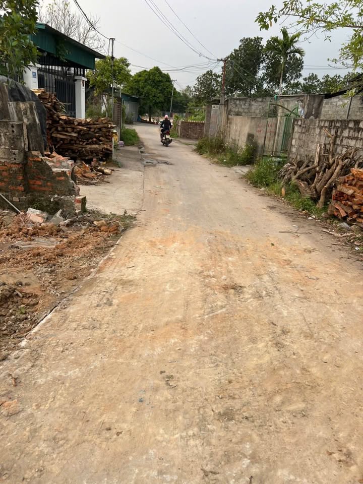 Đất nền đẹp quận Móng Cái 110m² giá 1 tỷ - Cơ hội đầu tư tuyệt vời!