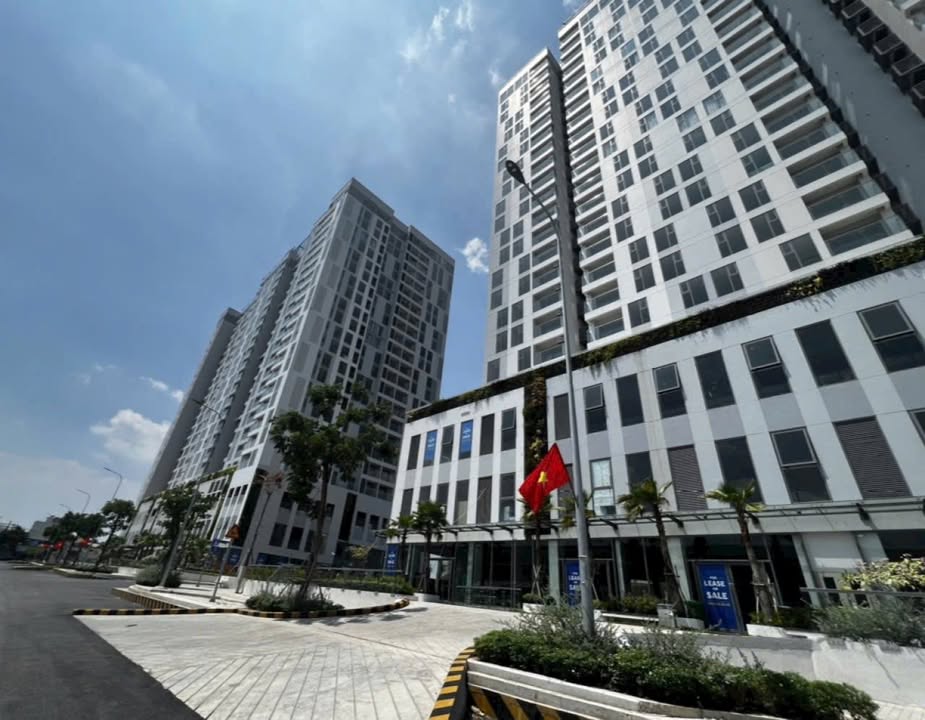 Nhà 2 tầng Đường Số 6, Thủ Đức 60m² giá 5.1 tỷ - Đối diện Vạn Phúc City!