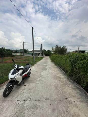 Đất thổ cư chính chủ tại Hẻm Đường Mai Bá Hương, Tân An, Long An - Giá chỉ 1.1 tỷ!