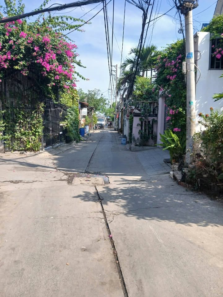 Bán đất Vĩnh Lộc A 100m² giá 2.7 tỷ - Sổ đỏ chính chủ, xây dựng 4 tấm!