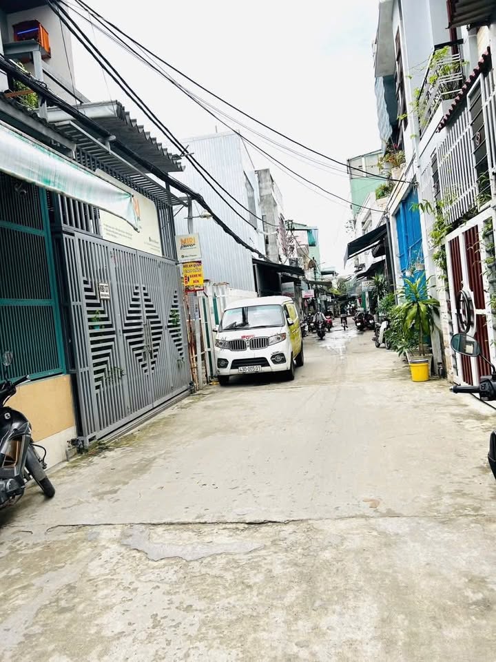 Nhà 2,5 tầng kiệt 96 Điện Biên Phủ Đà Nẵng 63m² giá 4 tỷ - Vị trí đắc địa, gần biển!