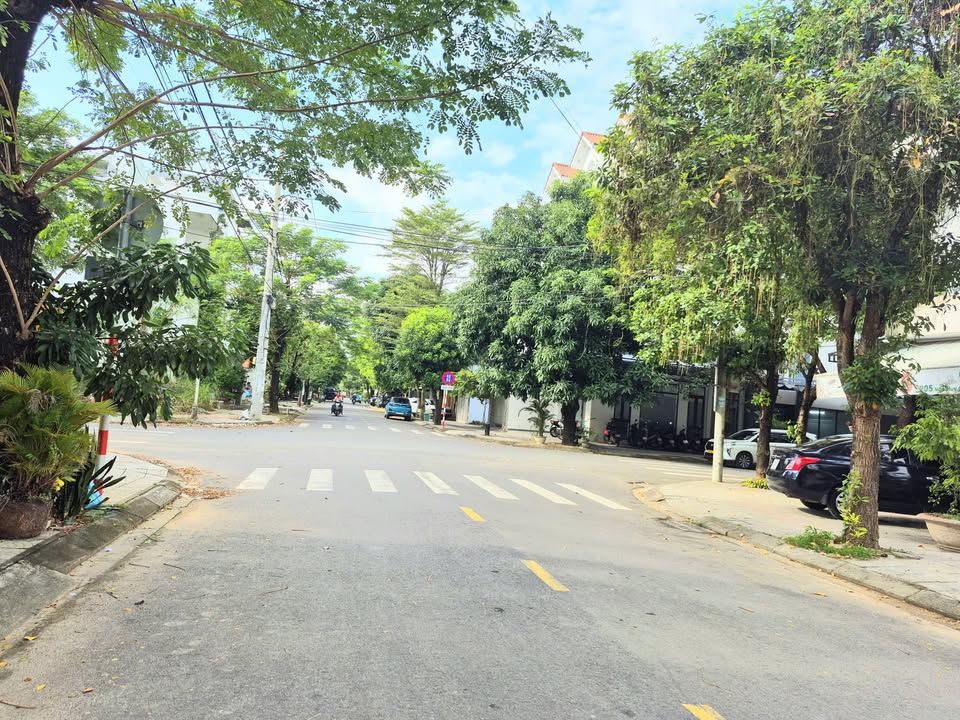 Đất nền đẹp Hòa Xuân, Đà Nẵng 225m² giá 15.5 tỷ - Đầu tư sinh lời ngay!