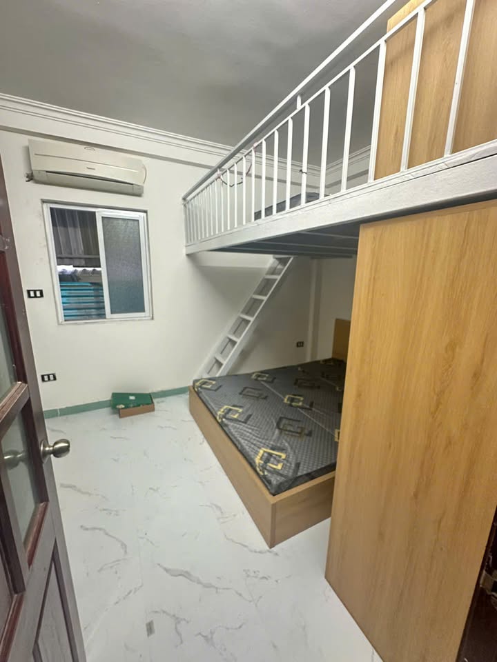 Phòng cho thuê tại 236 Khương Đình, Thanh Xuân, 20m² giá 3.8 triệu - Full đồ tiện nghi!