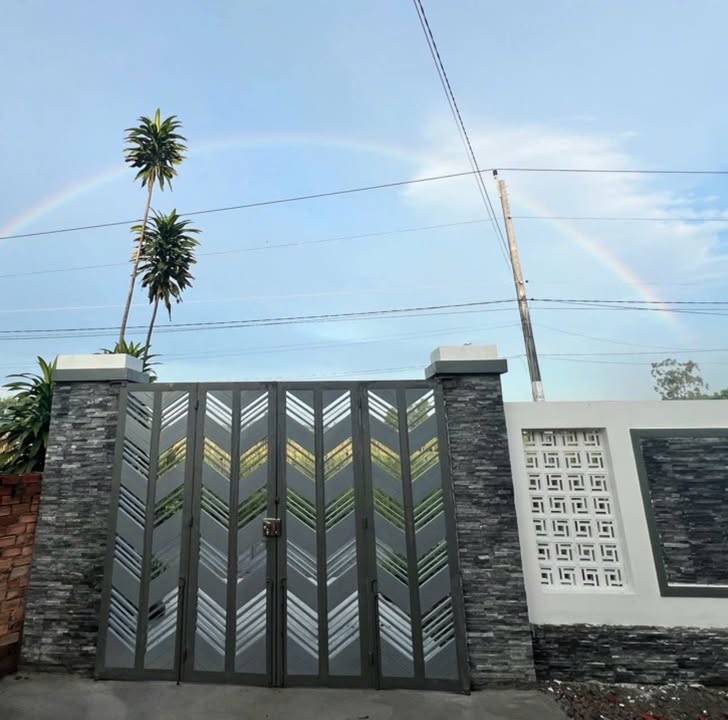 Đất vườn Láng Dài 1000m² giá 2 tỷ - Sẵn sàng xây dựng ngay!