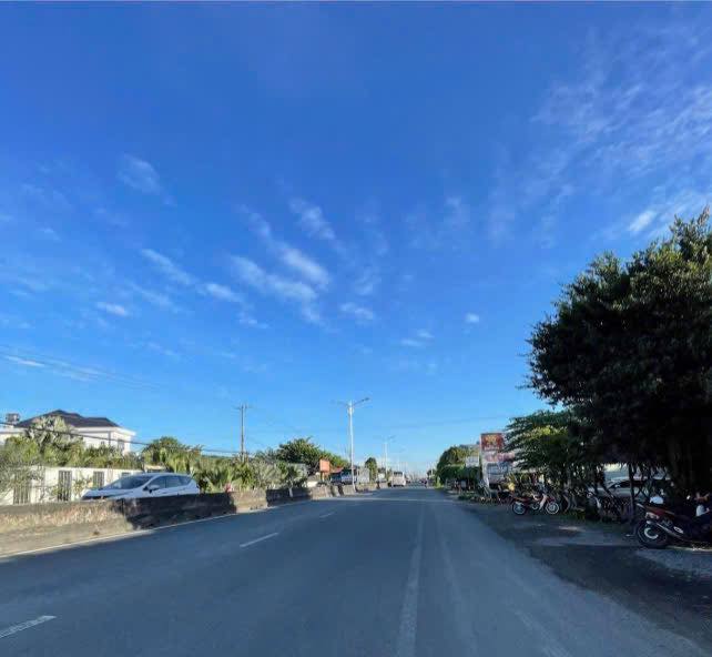 Đất mặt tiền Quốc lộ 1A, huyện Cái Bè, Tiền Giang 11 công - Giá bán 55 tỷ thương lượng!