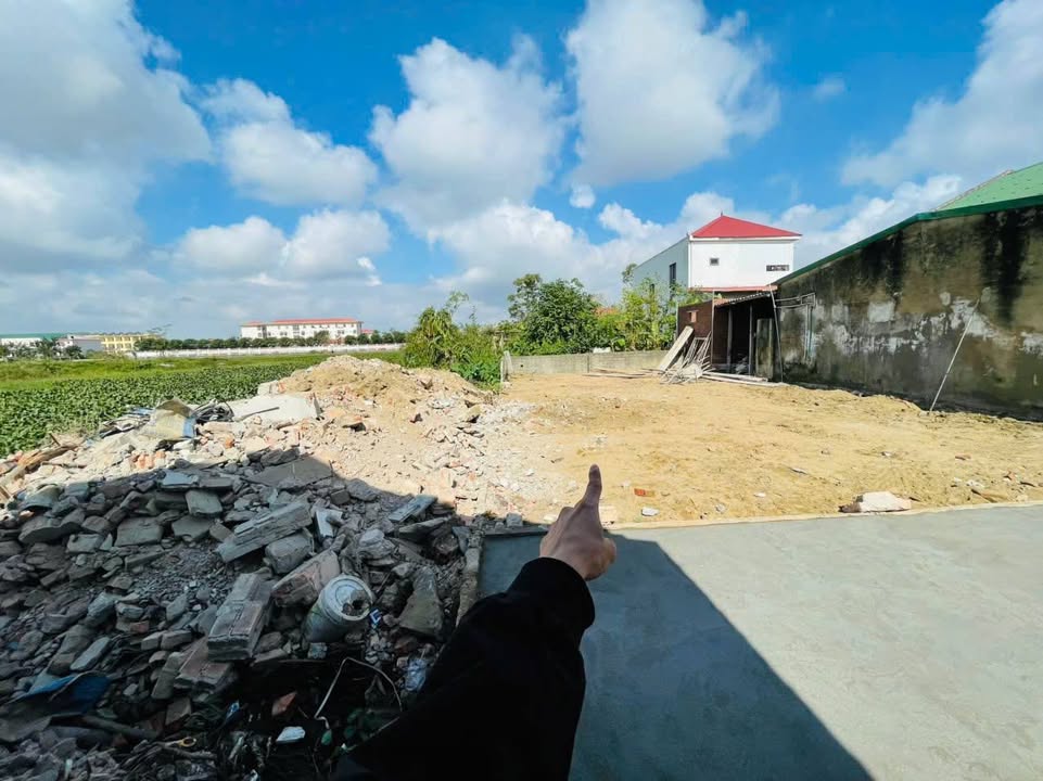 Đất nền Nghi Kim Vinh 66.7m² giá 1.55 tỷ - Gần trường học, dân cư đông đúc!