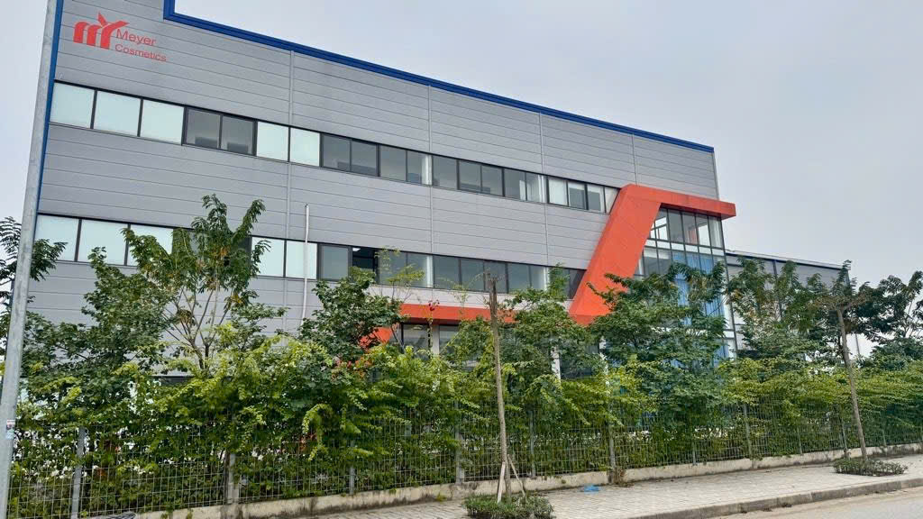 FrontHouse Gia Đông, Thuận Thành 170m² giá 9.3 tỷ - Mặt phố kinh doanh sầm uất!