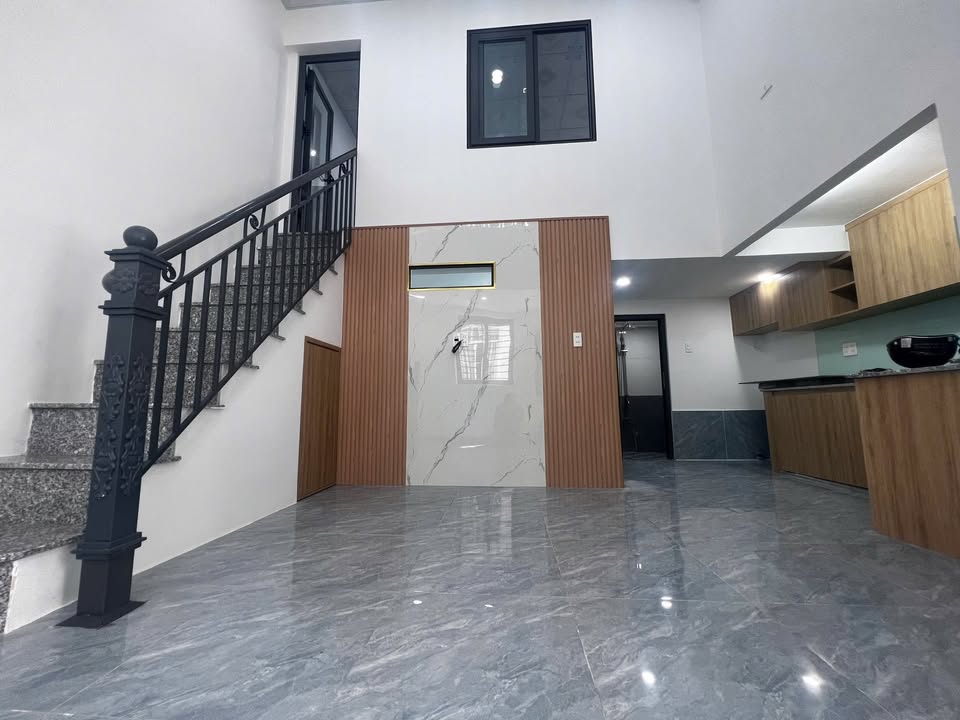 Nhà phố Nha Trang hẻm Hải Đức 43m² giá 2.72 tỷ - Khu dân cư yên tĩnh!