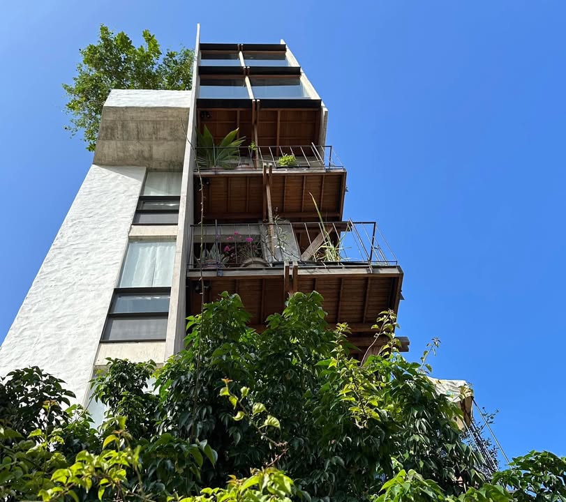 Khách sạn 6 tầng mặt tiền Dã Tượng, Nha Trang 151,3m² giá 45 tỷ - Cơ hội đầu tư sinh lời!