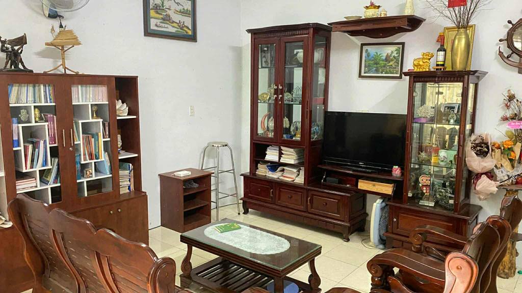 Nhà thuê Tân Lợi, Buôn Ma Thuột 1PN giá 4 triệu - Nội thất đầy đủ