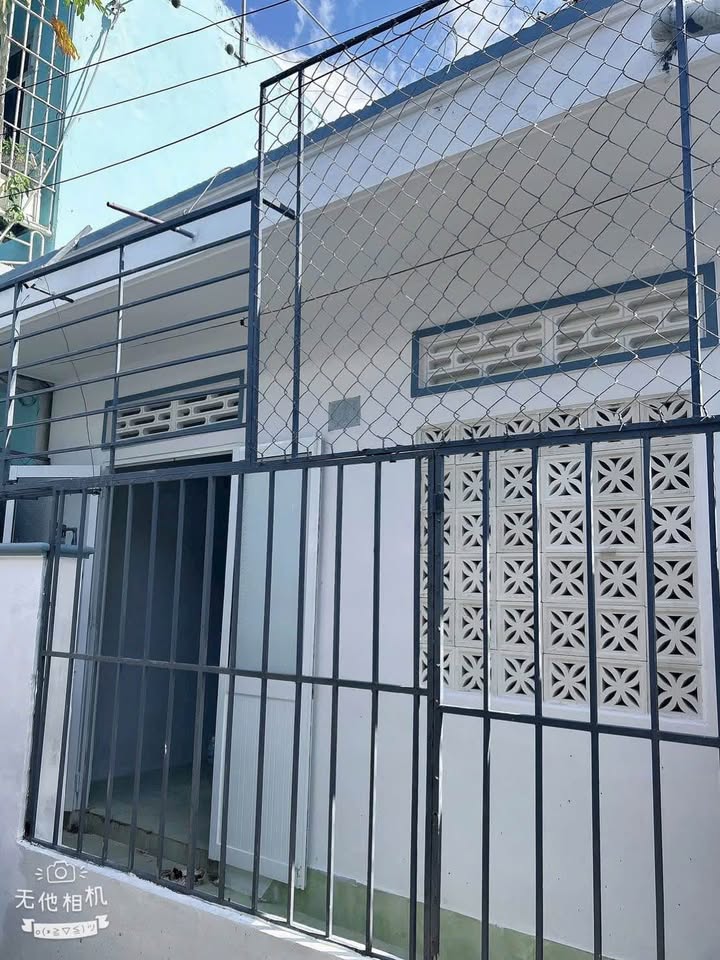 Nhà cấp 4 Dương Vân Nga 48m² giá 2.5 tỷ - Không ngập lụt, đường thông ô tô!