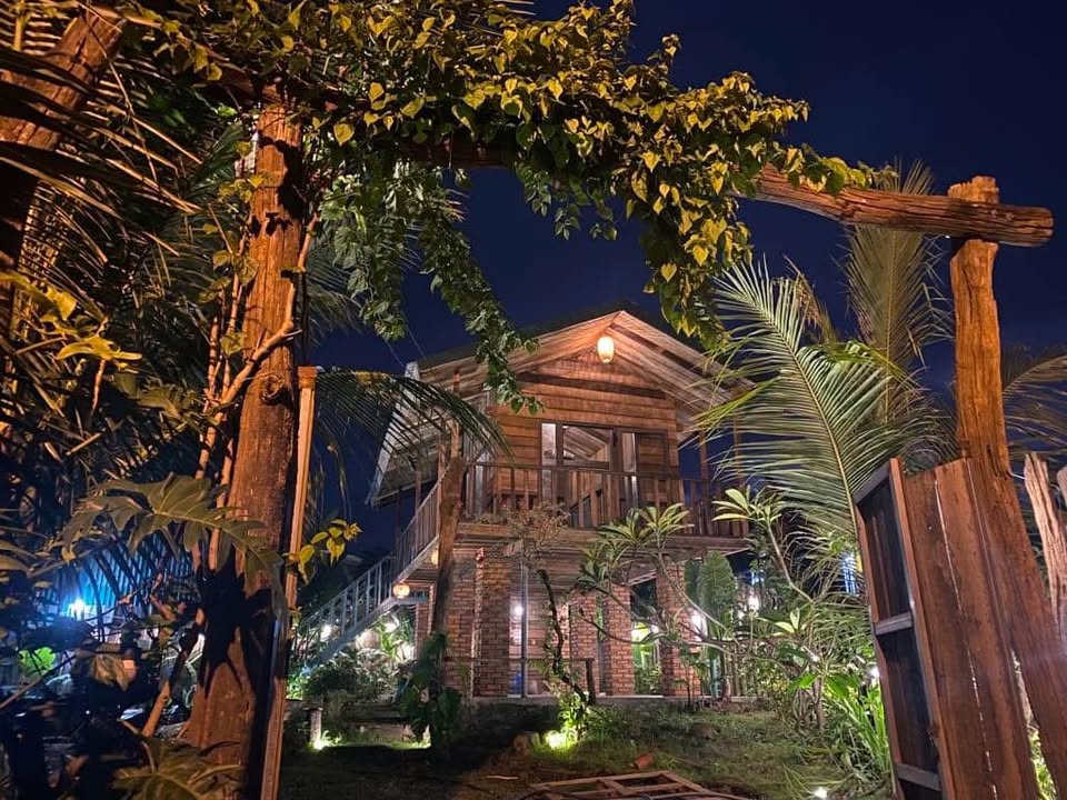 Nhà sàn sân vườn 200m² tại Hoà Phú - Giá thuê chỉ 3 triệu/tháng!