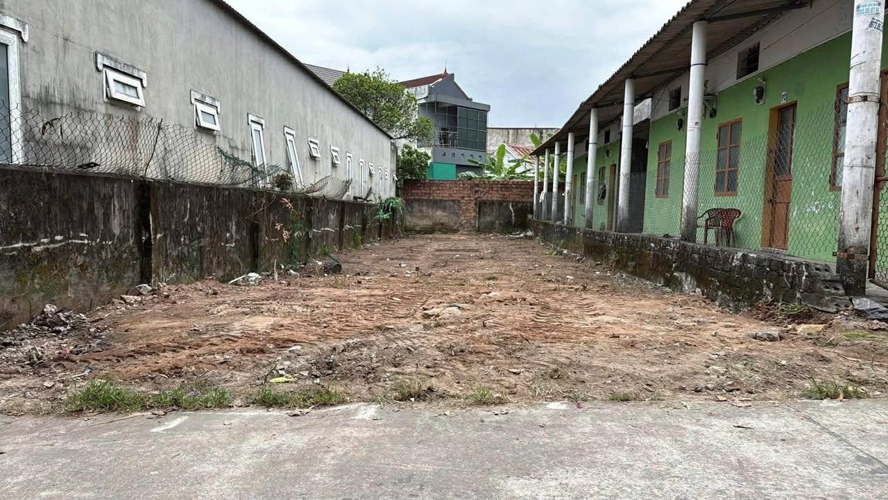 Đất nền Ngõ 56 Trịnh Hoài Đức, Đồng Hới 168m² giá 950 triệu - Đầu tư sinh lời ngay!