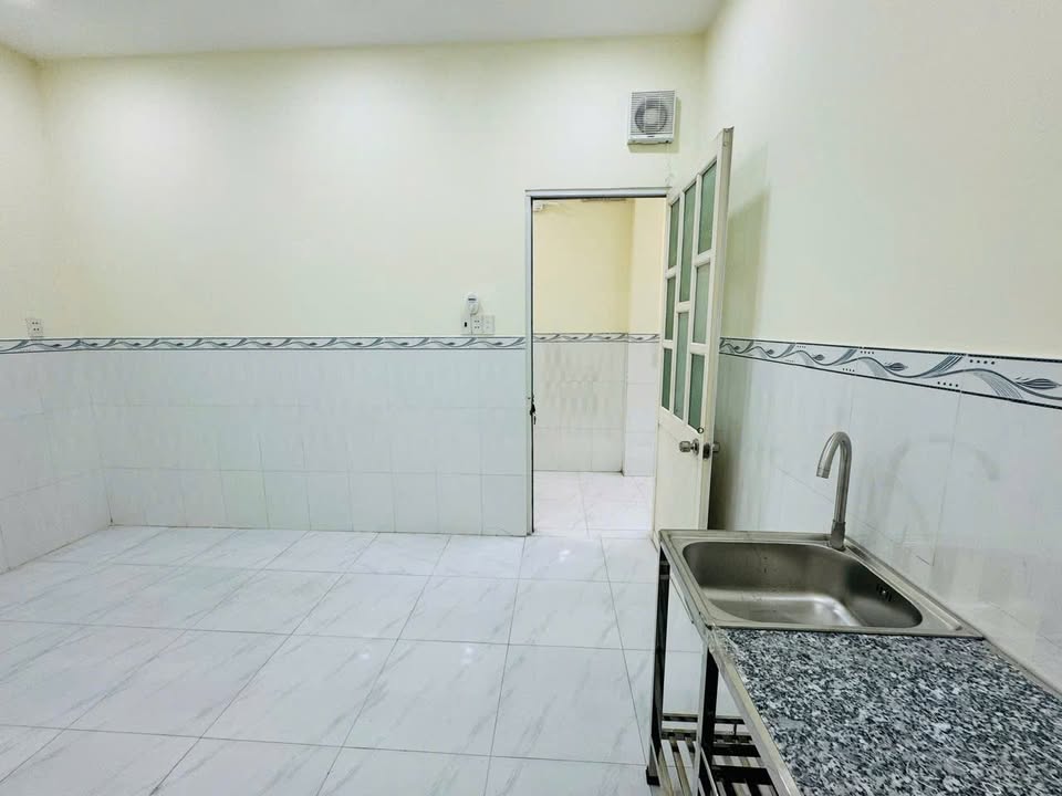 Phòng trọ đường Phú Châu, Thủ Đức 3 triệu - An ninh 24/7, máy lạnh miễn phí!