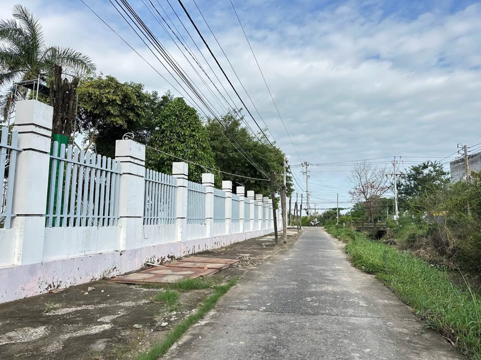 Đất thổ cư mặt tiền 3m tại Thôn Xuân Phú, Phan Thiết 162m² - Giá chỉ 1 tỷ!