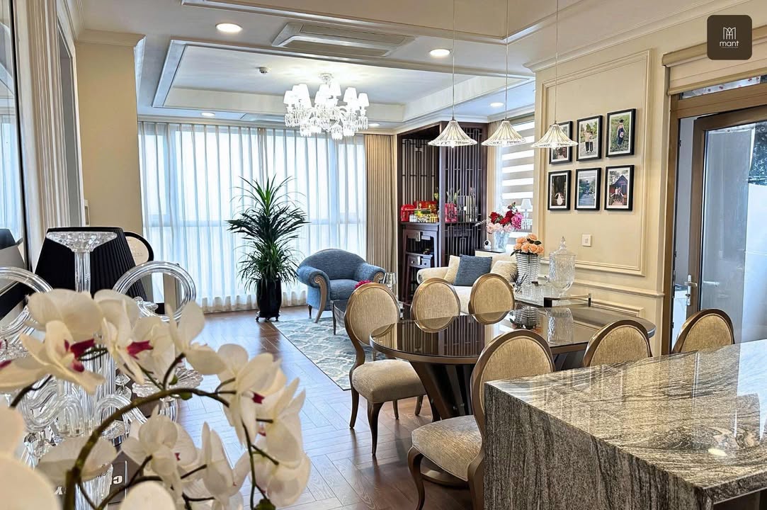 Căn hộ Le Grand Jardin Sài Đồng 173m² giá 18.5 tỷ - View tuyệt đẹp!