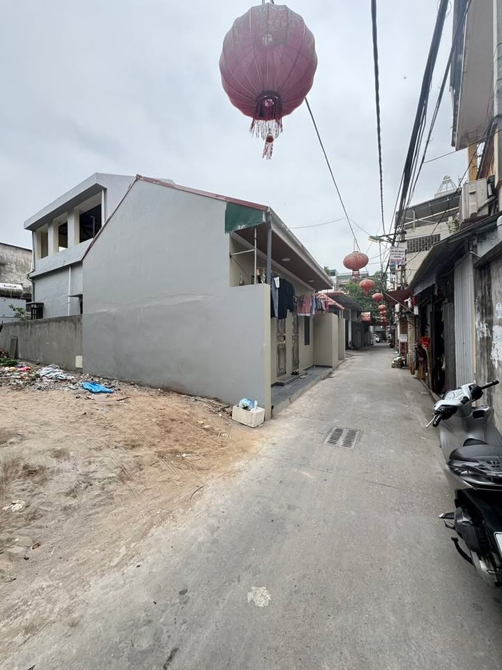 Đất nền Ngọc Thụy Long Biên 100m² giá 15 tỷ - Đầu tư sinh lời ngay!