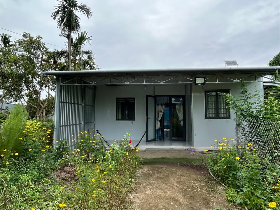 Nhà panel đẹp 90m² đất 500m² tại Đông Thành, Vĩnh Long - Không gian yên tĩnh, mát mẻ!