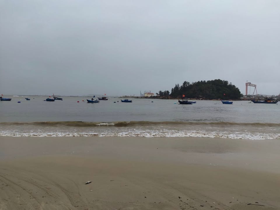 Đất biển xã Bình Sơn, Quảng Ngãi 60m² giá chỉ 400 triệu - Sổ đỏ chính chủ!