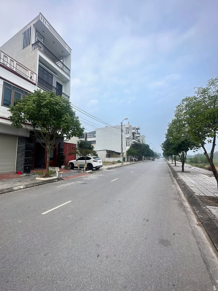 Đất mặt đường Bùi Quang Dũng, Tiền Phong, Thái Bình 63m² giá 2.6 tỷ - Kinh doanh đắc địa!