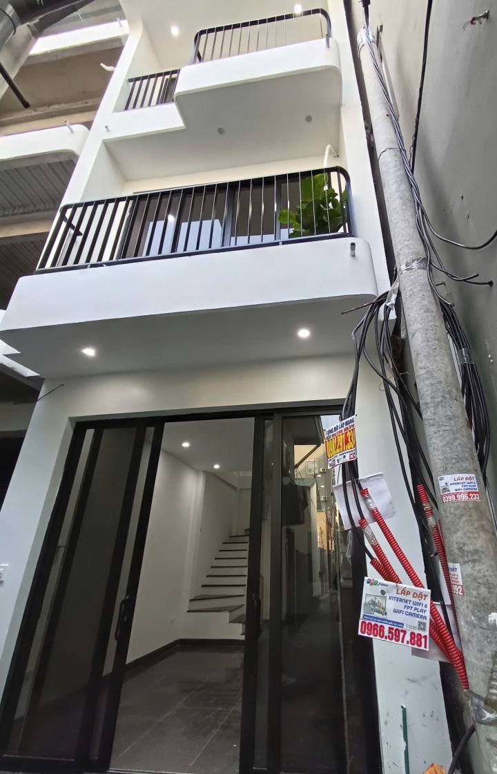 Nhà phố Đông La Hoài Đức 30m² giá 4.25 tỷ - Sẵn sàng vào ở ngay!