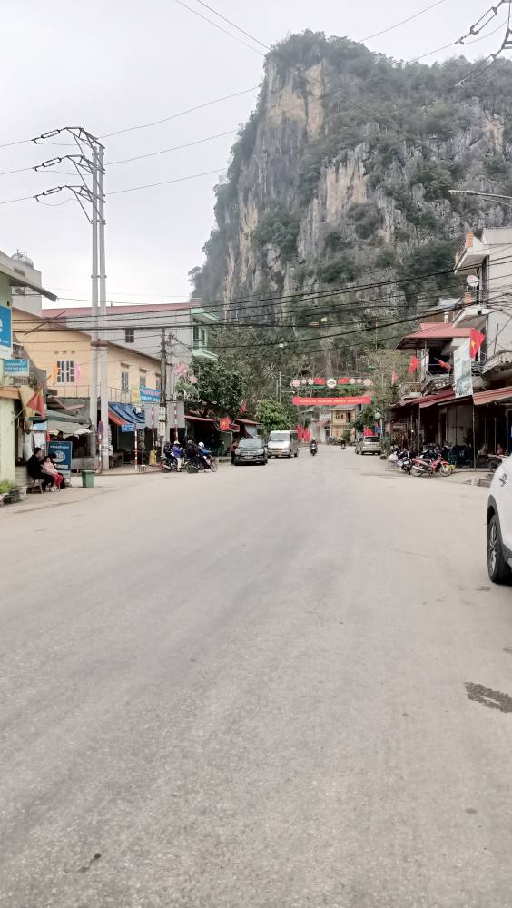 Đất Khu 3 Na Sầm, Văn Lãng 129.6m² - Kinh doanh thuận lợi, giá thương lượng!