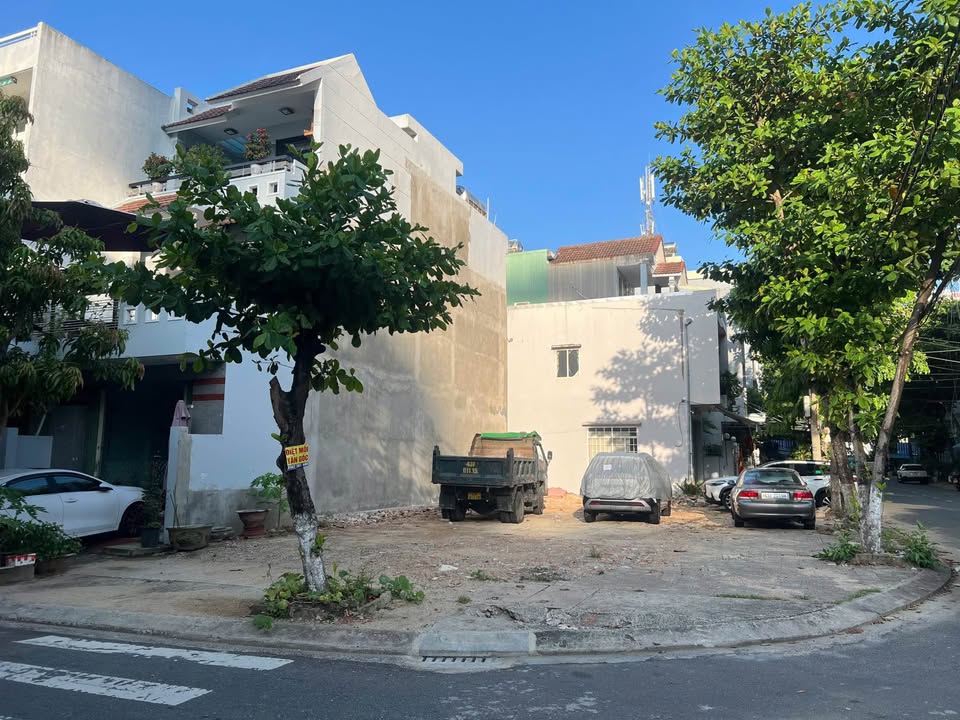 Đất lô góc Nguyễn Lộ Trạch, Đà Nẵng 130m² giá 19.2 tỷ - Cơ hội đầu tư sinh lời!