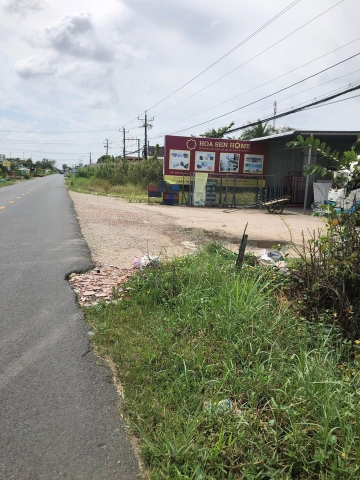 Đất nền phường Tân Xuyên Cà Mau 4556m² giá 12 tỷ - Vị trí đắc địa cho kinh doanh!